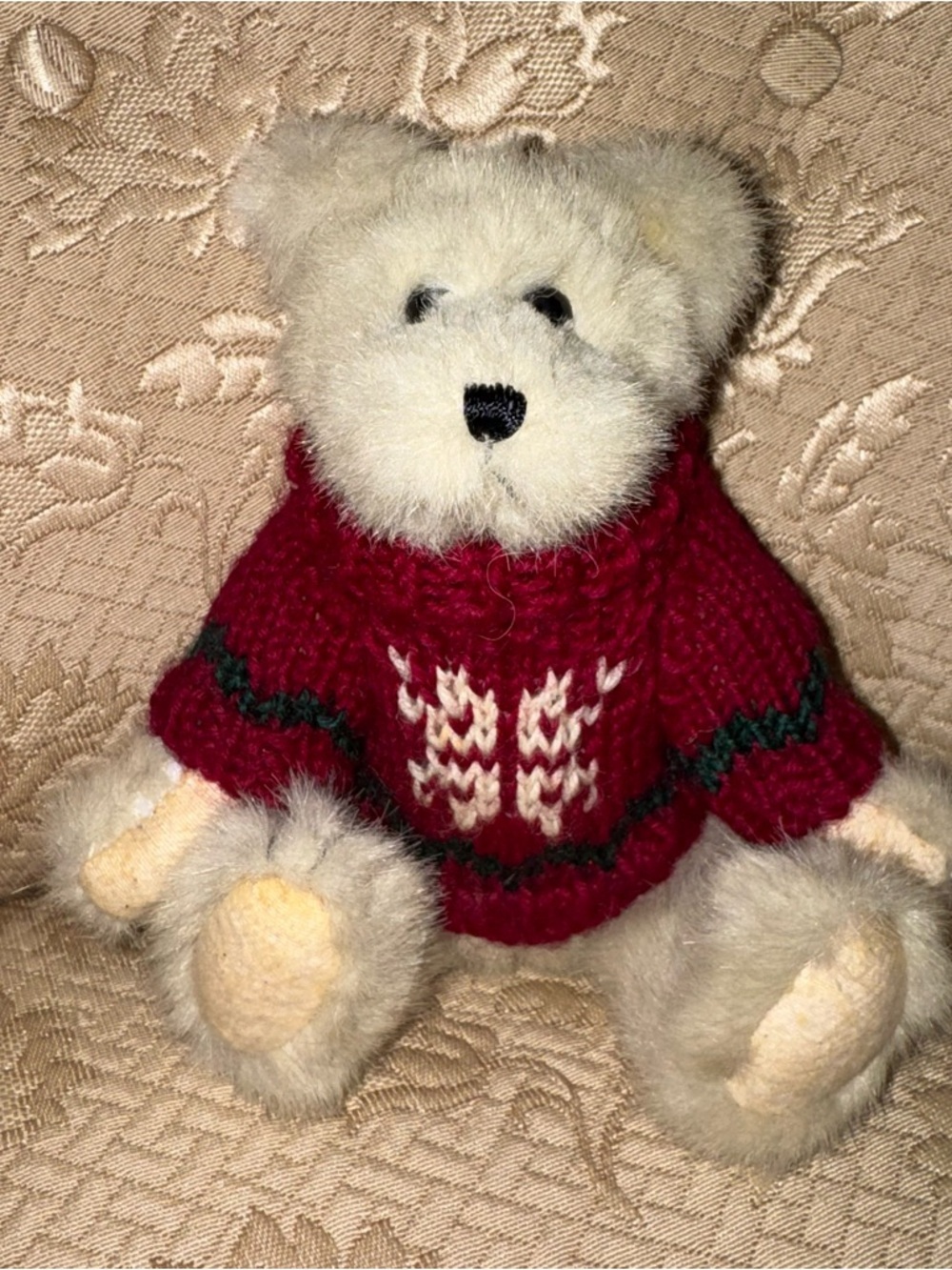Boyds Bear 8.5” Cream Plush Teddy Red Sweater Jointed Moving Limbs Toy